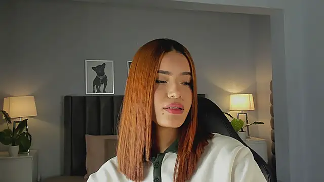 Madie  collins online show from November 2025 11:32:02 AM