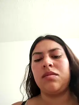 Snapshot of DULCE__26 chatting on February 2025 03:31:02 PM DULCE 26 online show from February 2025 03:31:02 PM