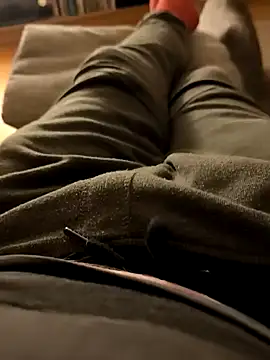 Snapshot of OdinWolf1990 chatting on January 2025 07:39:02 PM OdinWolf1990 online show from January 2025 07:39:02 PM