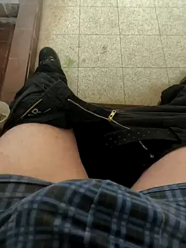 Snapshot of OdinWolf1990 chatting on January 2025 11:32:02 AM OdinWolf1990 online show from January 2025 11:32:02 AM