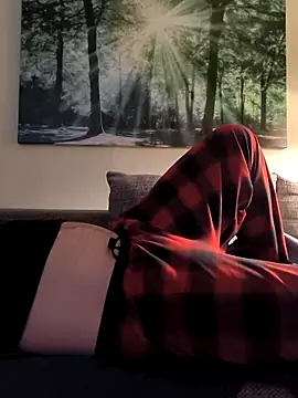 Snapshot of OdinWolf1990 chatting on February 2025 07:16:01 AM OdinWolf1990 online show from February 2025 07:16:01 AM