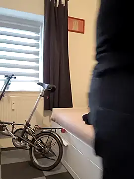 Snapshot of OdinWolf1990 chatting on February 2025 09:45:02 AM OdinWolf1990 online show from February 2025 09:45:02 AM