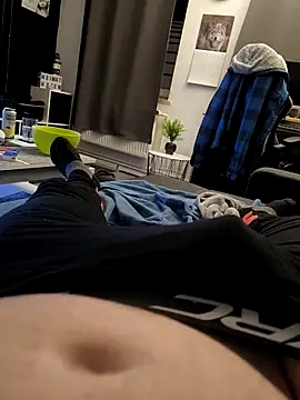 Snapshot of OdinWolf1990 chatting on February 2025 08:39:01 PM OdinWolf1990 online show from February 2025 08:39:01 PM