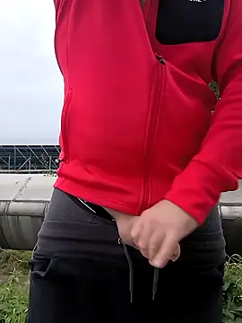 Snapshot of OdinWolf1990 chatting on September 2025 05:23:01 AM OdinWolf1990 online show from September 2025 05:23:01 AM