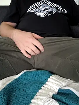 Snapshot of OdinWolf1990 chatting on October 2025 01:00:01 PM OdinWolf1990 online show from October 2025 01:00:01 PM