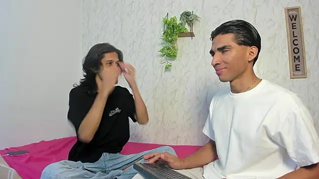 jony honey online show from March 2026 11:58:01 AM