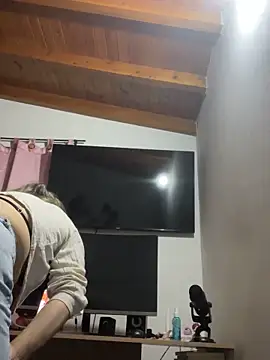 Sabrina Hall  online show from October 2025 02:53:01 AM