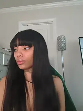 butterflybootyy online show from June 2026 06:18:02 PM
