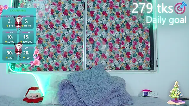 Snapshot of -Gwen- chatting on December 2024 04:38:02 AM -Gwen- online show from December 2024 04:38:02 AM