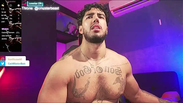 JACOB MARTINS online show from March 2026 09:04:02 PM