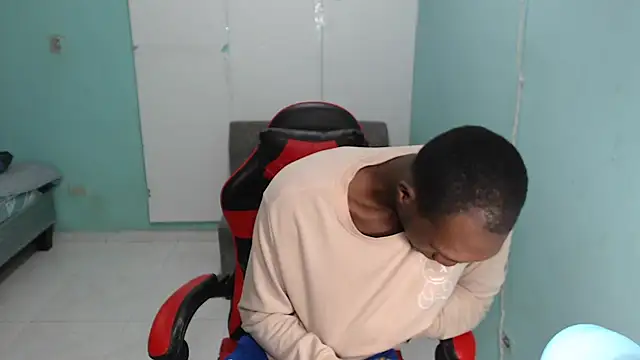 black30cmdick online show from December 2025 01:16:02 PM