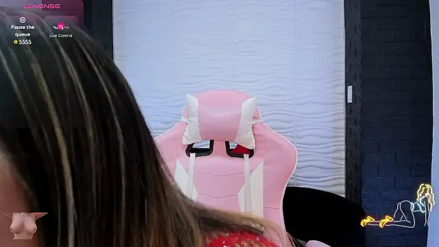 Bella reaset18 online show from December 2024 07:22:01 PM