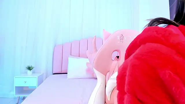 Bella reaset18 online show from December 2024 07:22:01 PM