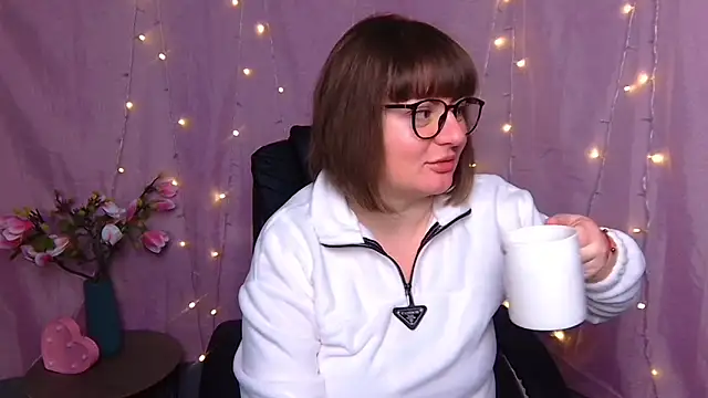 ZannaDreil online show from March 2026 07:07:01 PM