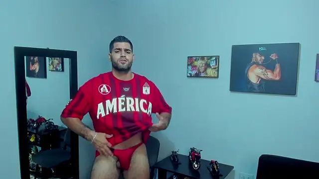 SamirHazard97 online show from December 2024 06:53:02 PM