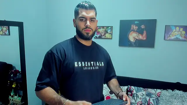 SamirHazard97 online show from January 2025 10:40:01 PM