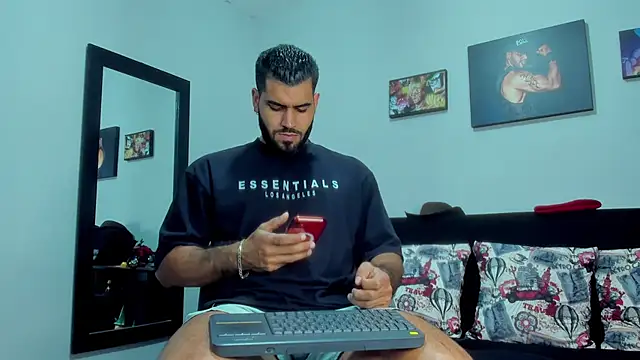 SamirHazard97 online show from October 2025 08:41:01 PM