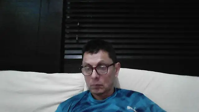 Snapshot of MarcusKelvin chatting on October 2025 12:31:01 AM MarcusKelvin online show from October 2025 12:31:01 AM