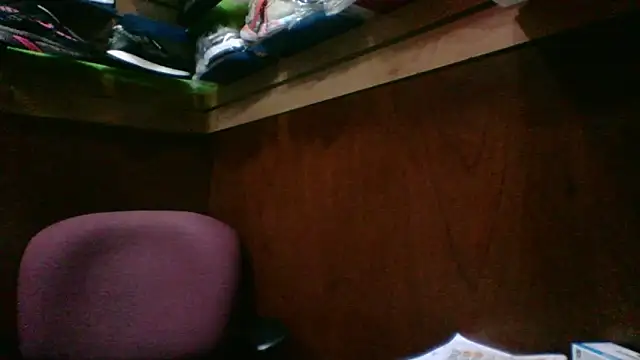 MarcusKelvin online show from October 2025 04:42:01 PM