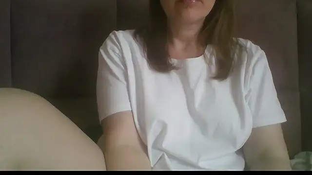 Sladkiegubki online show from April 2026 11:08:01 AM