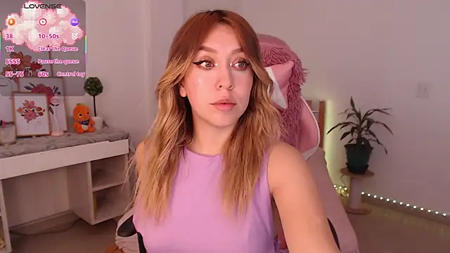 Dahlia  espresso online show from November 2025 07:13:01 PM