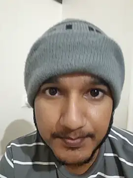Jonrobinso online show from December 2024 11:08:02 PM