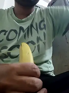 Jonrobinso online show from December 2024 04:43:02 PM