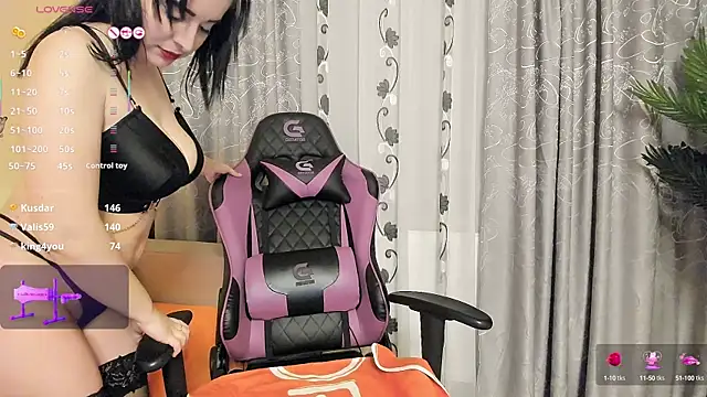 Adela26 online show from March 2025 10:40:01 PM