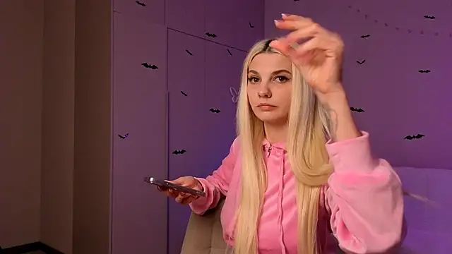 LoveLuna  online show from October 2025 04:08:01 PM