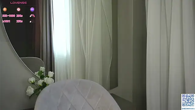 EvelyynLopez online show from February 2025 07:07:01 AM
