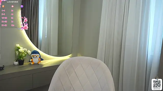 EvelyynLopez online show from March 2025 10:14:02 AM