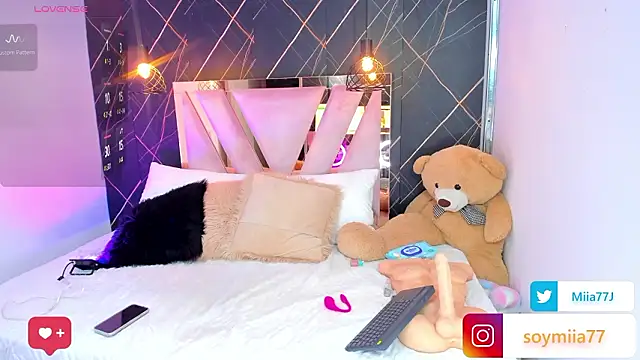 Miia77  online show from February 2026 02:19:02 AM