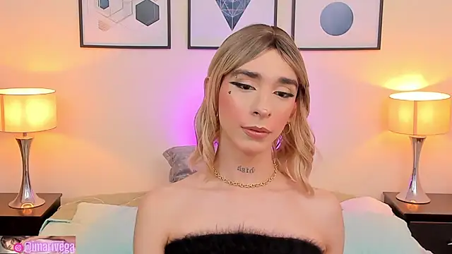 ariivega online show from February 2025 02:53:01 AM