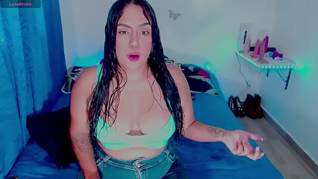 cristalsweet94 online show from September 2025 05:58:01 PM