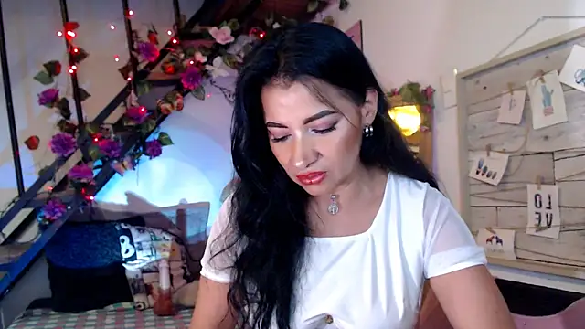 luna sky83 online show from April 2026 05:10:01 AM