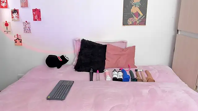 AlyRoses online show from January 2025 10:04:02 PM