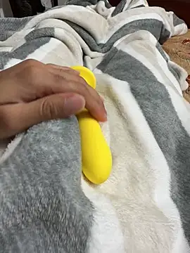 aquamanishere online show from April 2026 10:21:02 PM