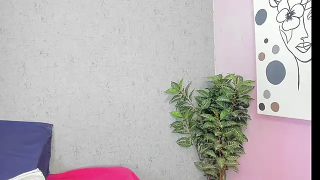 Tiffany mendez online show from February 2026 12:11:01 PM