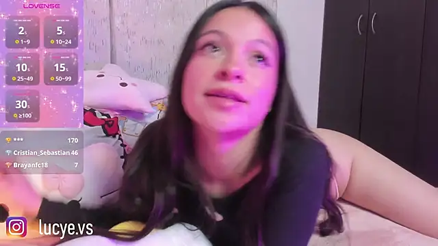 LucyEvans  online show from September 2025 03:55:02 AM