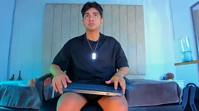 Muichiro tokito1 online show from January 2025 03:23:02 AM