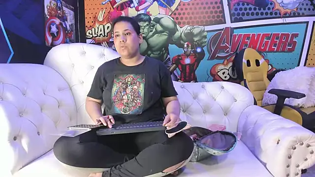 candy hairy online show from November 2025 02:44:01 AM