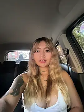 amanda-medrano1 online show from March 2026 02:49:02 PM