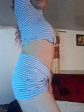 Snapshot of Sexy-Favgirl chatting on December 2024 04:29:02 PM Sexy-Favgirl online show from December 2024 04:29:02 PM