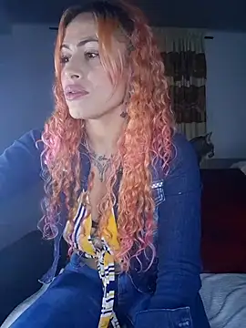 Snapshot of Sexy-Favgirl chatting on February 2025 12:37:01 AM Sexy-Favgirl online show from February 2025 12:37:01 AM