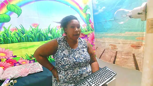 Snapshot of SexcGals chatting on February 2025 11:22:01 AM SexcGals online show from February 2025 11:22:01 AM