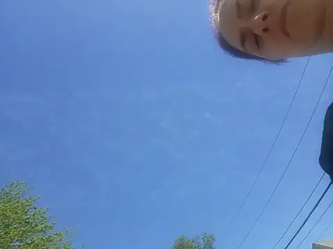 lilbishmiss online show from April 2026 05:17:02 PM