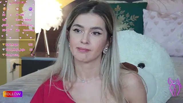 Snapshot of Sarah-Hart chatting on December 2024 08:39:02 AM Sarah-Hart online show from December 2024 08:39:02 AM