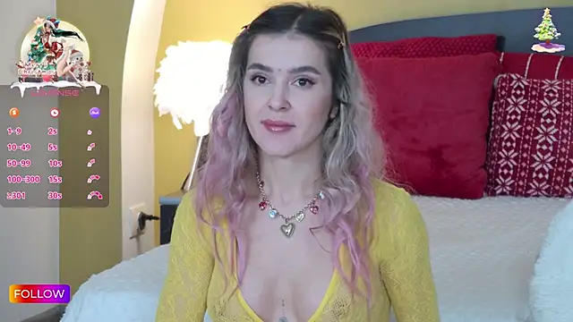 Snapshot of Sarah-Hart chatting on December 2024 05:37:02 AM Sarah-Hart online show from December 2024 05:37:02 AM