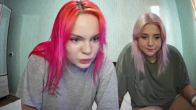 ChrisGirls online show from December 2024 12:43:02 PM