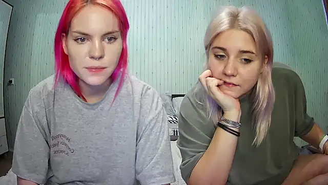 ChrisGirls online show from December 2024 01:22:02 PM